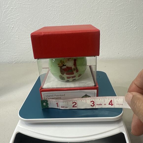 Santa 2021 Li Bien Christmas wishes Ornament Inside Painted At Home Brand - Picture 8 of 8